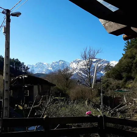 2 Bedrooms House With Wifi At Llayo