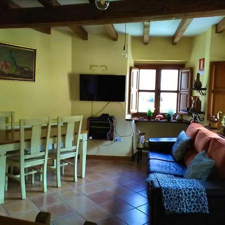 호텔 2 Bedrooms House With Wifi At Llayo Lubayo